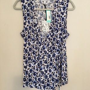 NWT 41 Hawthorn Stitch Fix Wrap Style Sleeveless Floral Blouse Large